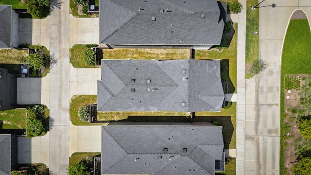 15155 Parkland Canyon Drive, Cypress, TX 77433