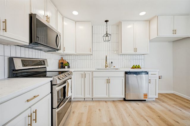 5300 N Colony Boulevard, The Colony, TX 75056