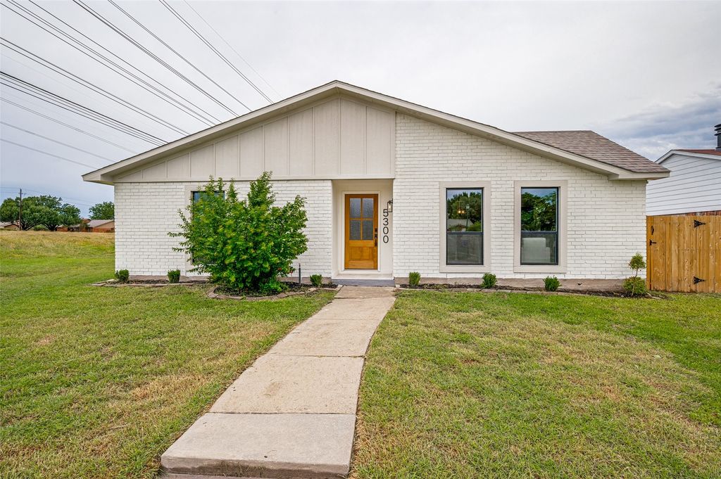 5300 N Colony Boulevard, The Colony, TX 75056
