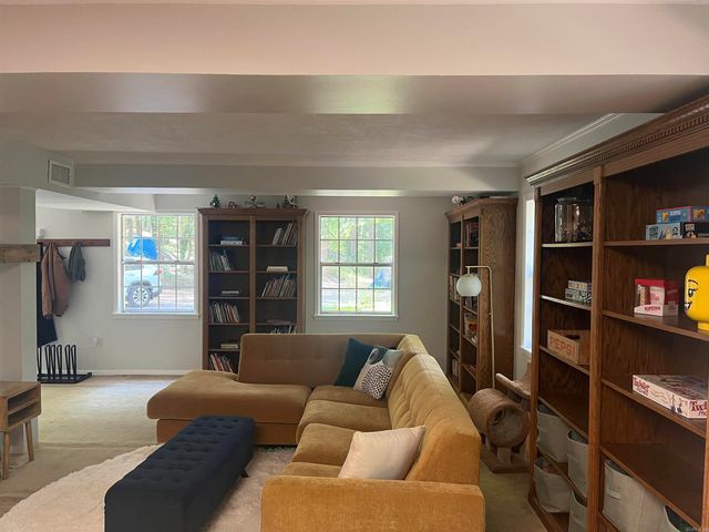 61 Lakeview Drive, Conway, AR 72032