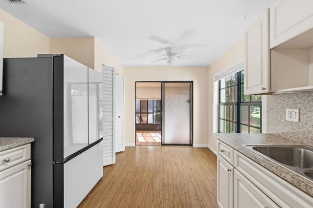 3233 Perimeter Drive 2511, Greenacres, FL 33467