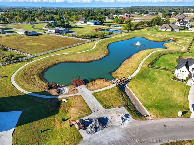 17816 S 47th East Avenue, Bixby, OK 74008