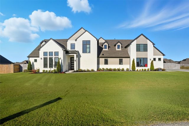 17816 S 47th East Avenue, Bixby, OK 74008