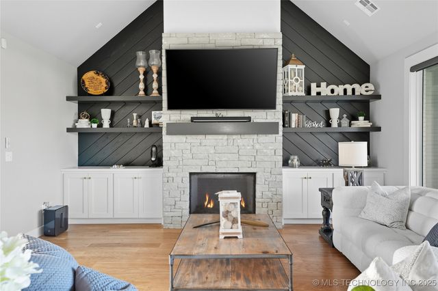 17816 S 47th East Avenue, Bixby, OK 74008