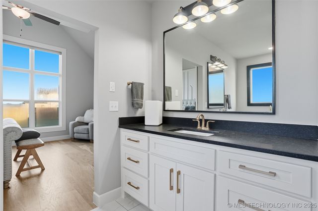 17816 S 47th East Avenue, Bixby, OK 74008