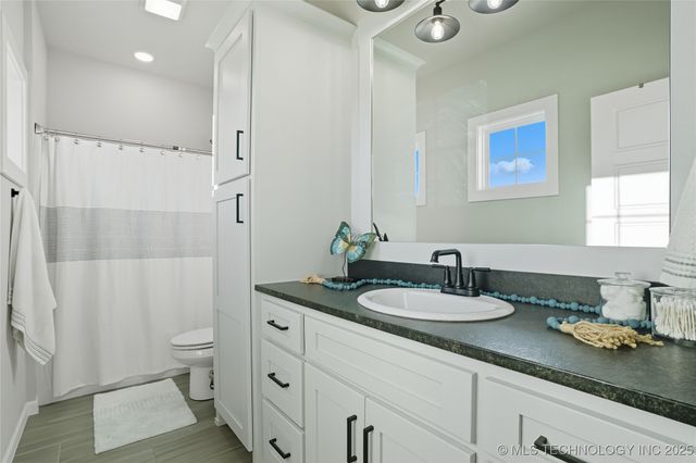 17816 S 47th East Avenue, Bixby, OK 74008