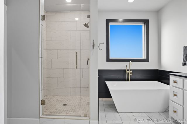 17816 S 47th East Avenue, Bixby, OK 74008