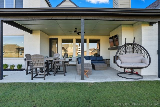 17816 S 47th East Avenue, Bixby, OK 74008