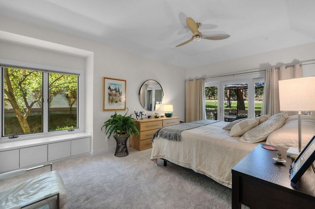 60733 Willow Creek Loop, Bend, OR 97702