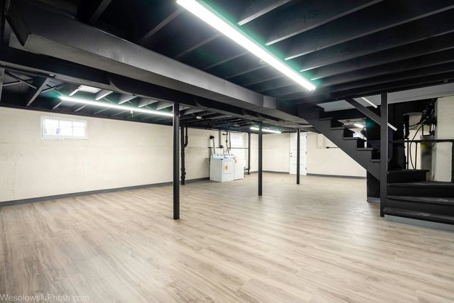 2504 Leyden Avenue, River Grove, IL 60171