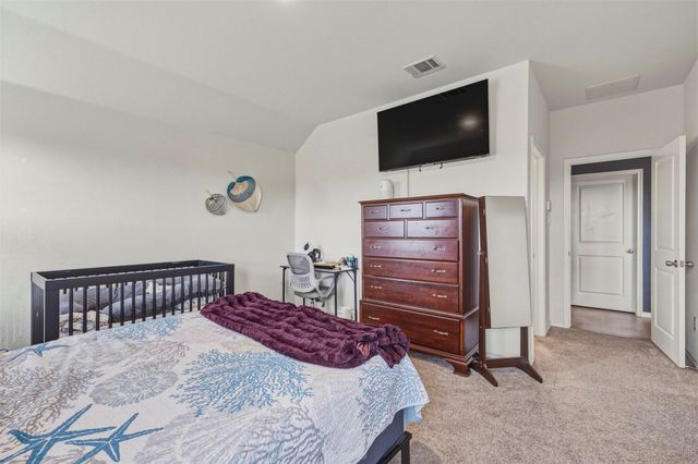 1210 Grand View Drive, Ennis, TX 75119