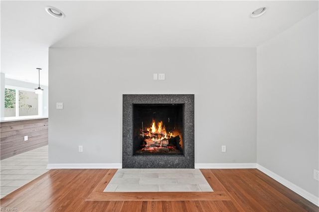 817 N Great Neck RD, Virginia Beach, VA 23454