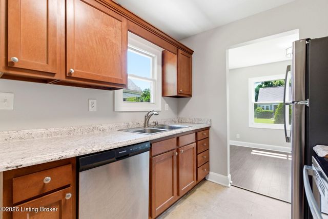 1403 McCoy Ave, Louisville, KY 40215