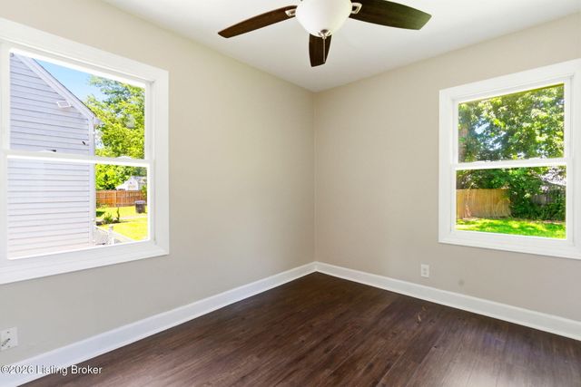1403 McCoy Ave, Louisville, KY 40215