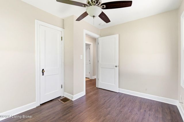 1403 McCoy Ave, Louisville, KY 40215