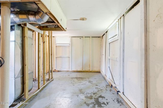 1403 McCoy Ave, Louisville, KY 40215