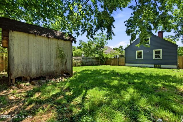 1403 McCoy Ave, Louisville, KY 40215