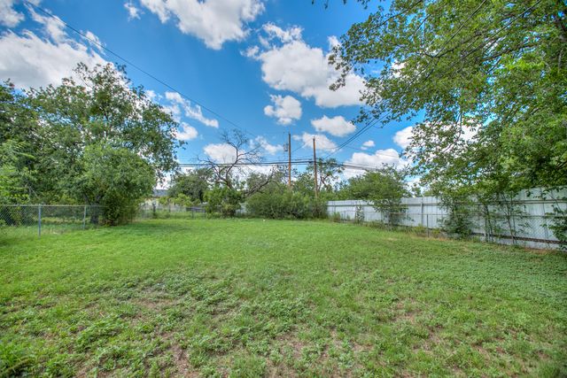 2210 Junius Street, San Angelo, TX 76901