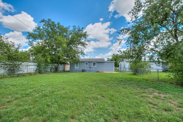 2210 Junius Street, San Angelo, TX 76901