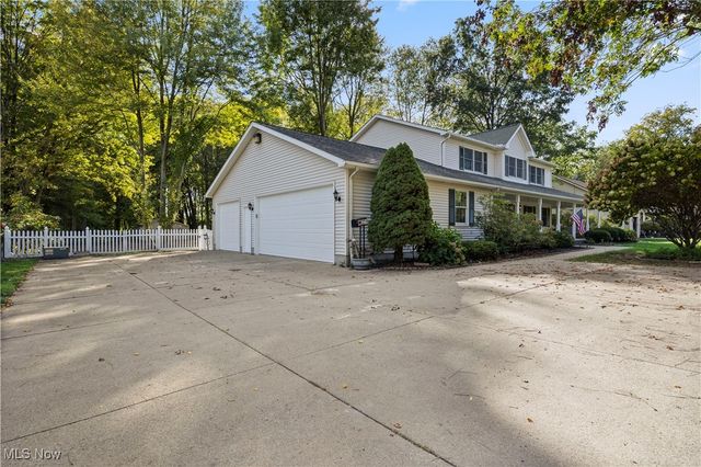 48221 Rice Road, Amherst, OH 44001