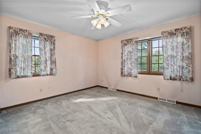 48221 Rice Road, Amherst, OH 44001