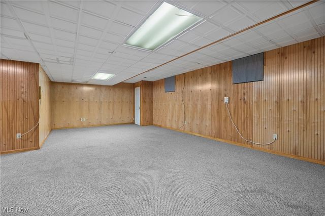 48221 Rice Road, Amherst, OH 44001