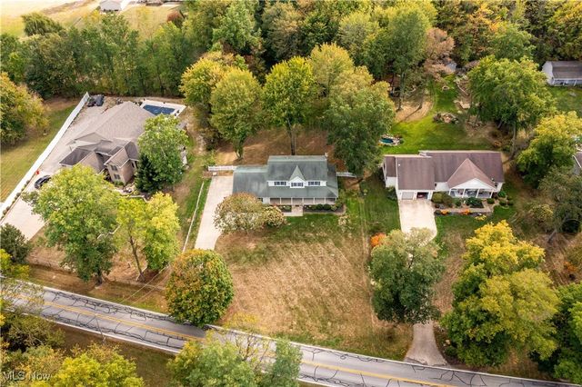 48221 Rice Road, Amherst, OH 44001