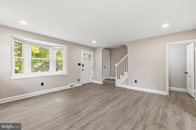 810 WEDGEWOOD RD, Baltimore, MD 21229