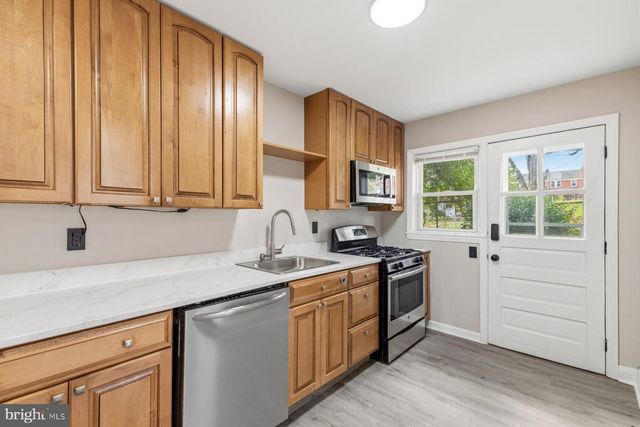 810 WEDGEWOOD RD, Baltimore, MD 21229