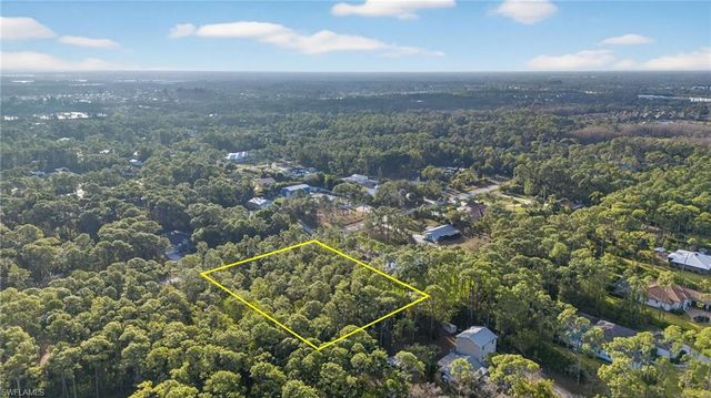 25210 Papillion DR, Bonita Springs, FL 34135