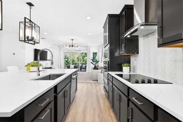 748 TRILLIUM COURT, Debary, FL 32713