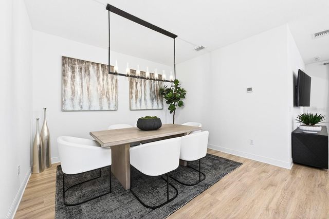 748 TRILLIUM COURT, Debary, FL 32713