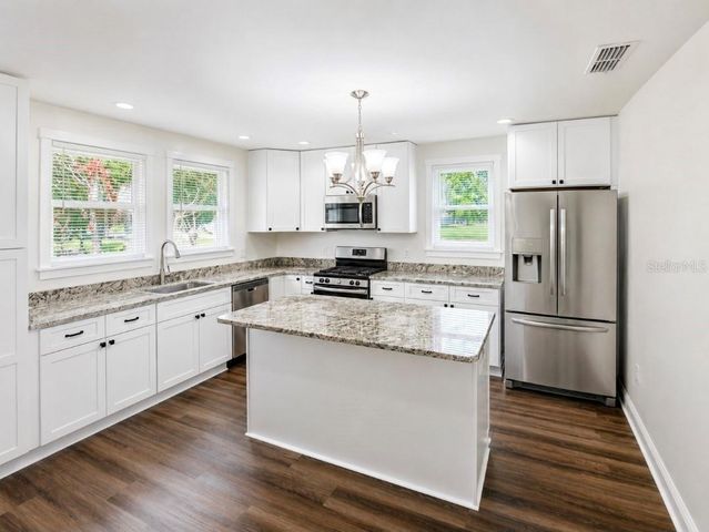 695 LYLE PARKWAY, Bartow, FL 33830