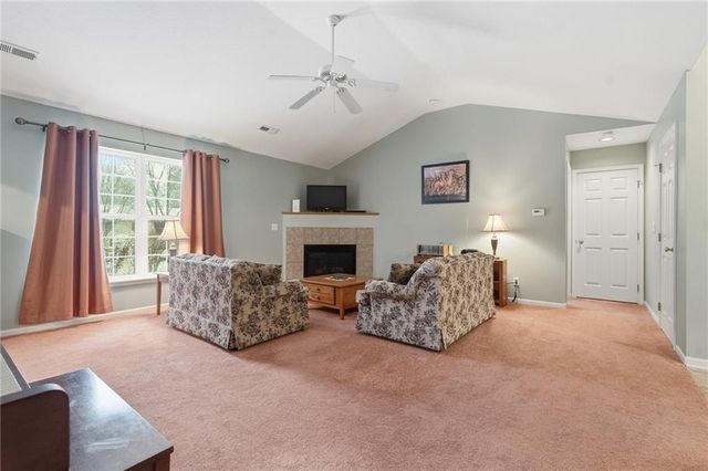 1105 Chapel Street, Baldwin City, KS 66006