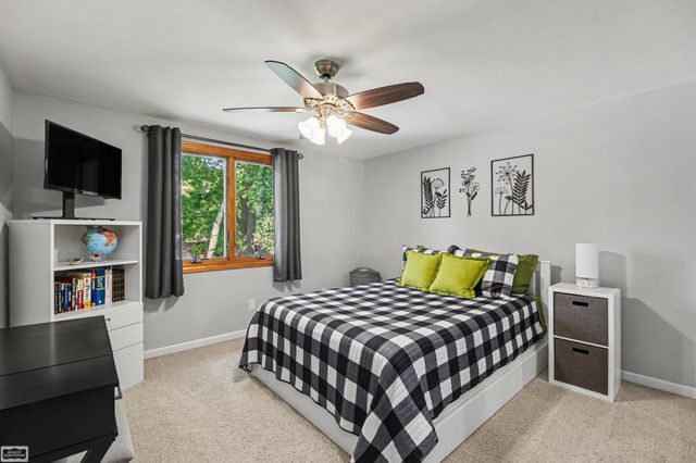 39696 Timberlane Drive, Sterling Heights, MI 48310
