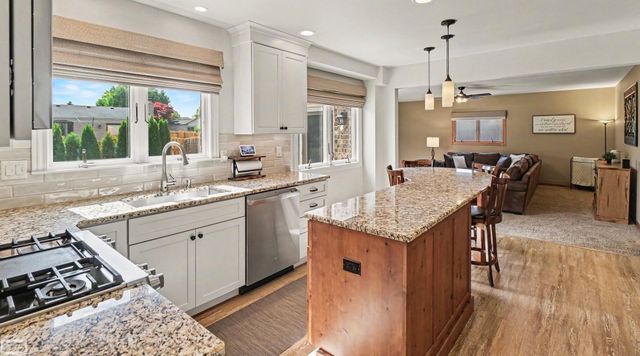 39696 Timberlane Drive, Sterling Heights, MI 48310