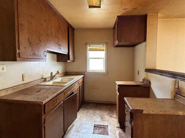 1805 N Kelham Avenue, Oklahoma City, OK 73111
