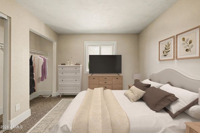 440 E HIDALGO Avenue, Phoenix, AZ 85040