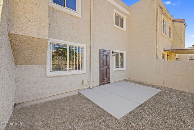 440 E HIDALGO Avenue, Phoenix, AZ 85040