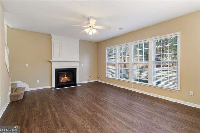 607 Wallnut Hall Trail, Woodstock, GA 30189