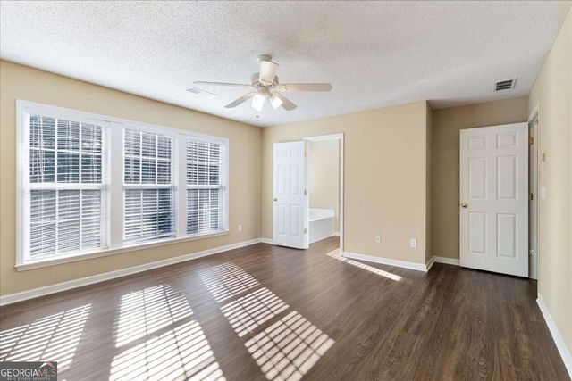 607 Wallnut Hall Trail, Woodstock, GA 30189