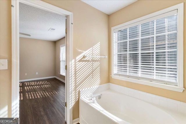 607 Wallnut Hall Trail, Woodstock, GA 30189