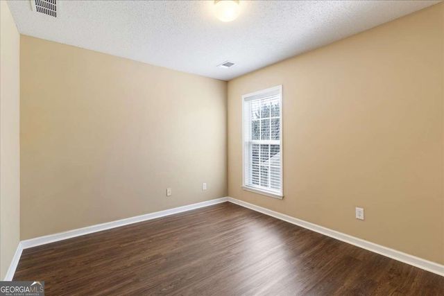 607 Wallnut Hall Trail, Woodstock, GA 30189