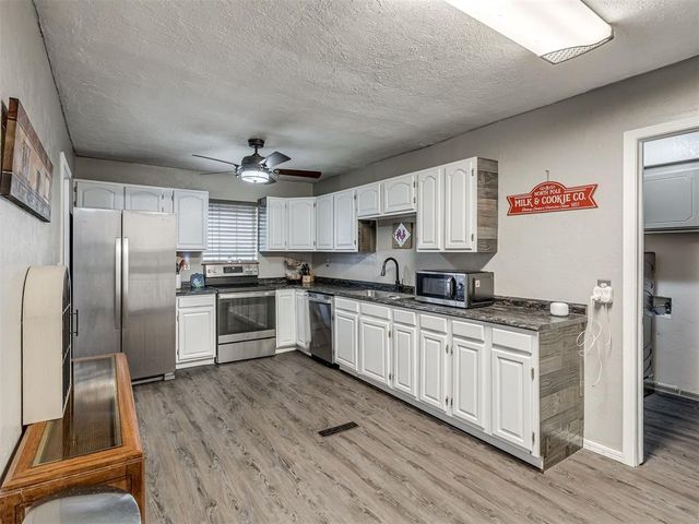 1725 E Washington Avenue, Piedmont, OK 73078