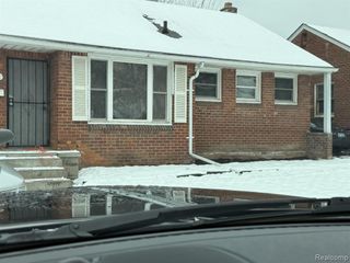 13913 Chatham Street, Detroit, MI 48223