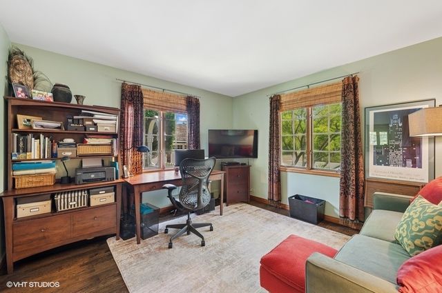890 Windsor Road, Highland Park, IL 60035