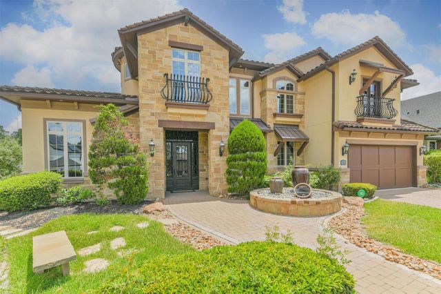 111 Oak Estates Drive, Conroe, TX 77384