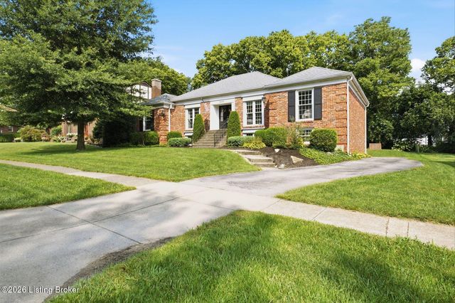 3410 Broeck Pointe Cir, Louisville, KY 40241