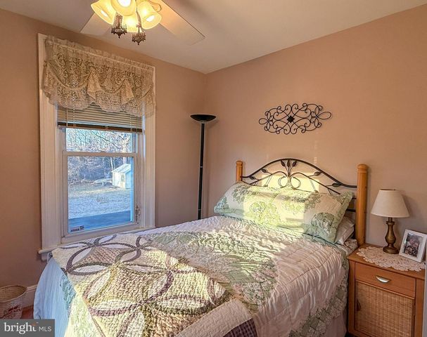 25 CEDAR BROOK RD, Sicklerville, NJ 08081