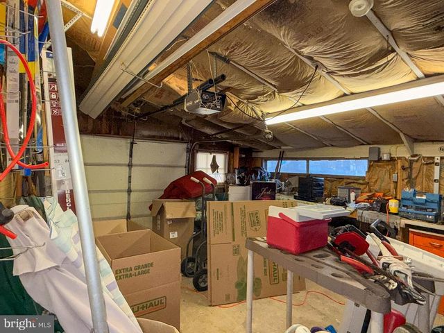 25 CEDAR BROOK RD, Sicklerville, NJ 08081